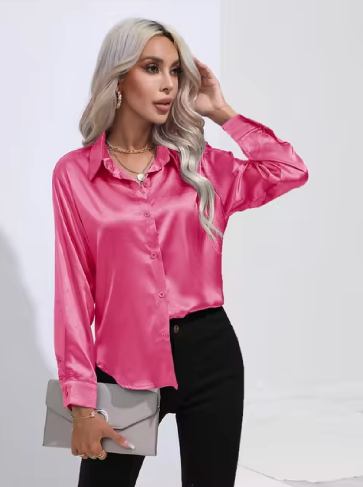 Doreen | Elegante Bluse aus Satin mit Charm