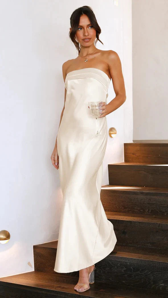 Leonie | Langes Kleid aus Satin