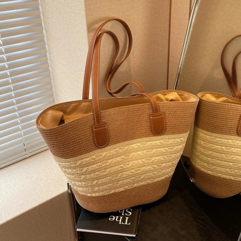 Alice | Geräumige und elegante Strohtasche für den Strand